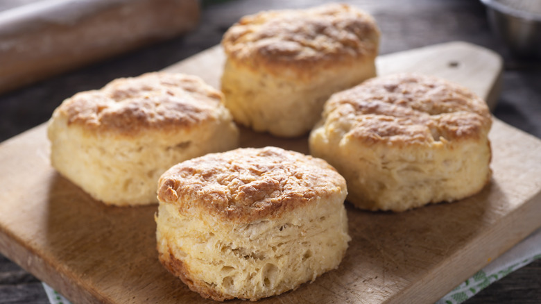 4 freshly baked biscuits 