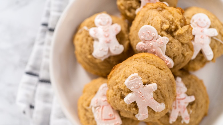 Cookies with gingerbread icing