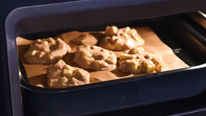 Raw apple fritters in air fryer 