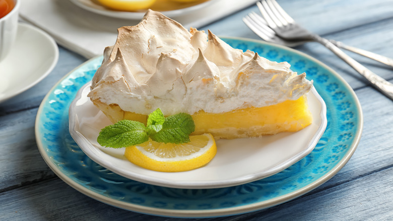 Lemon meringue pie