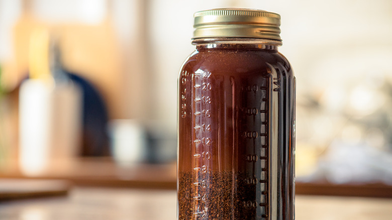 Cold brew in mason jar