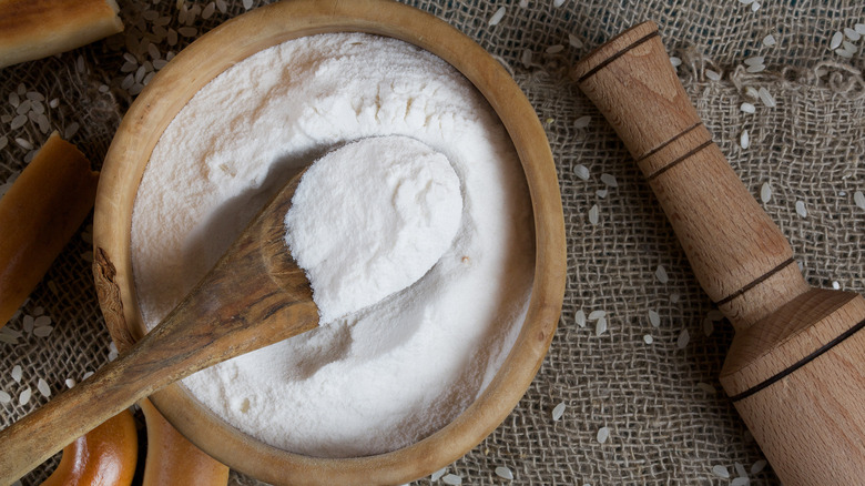 rice flour in a wooden bowl