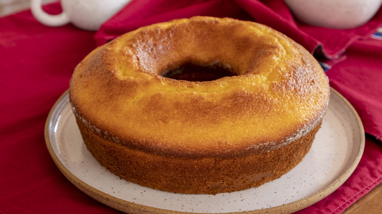 cornmeal cake