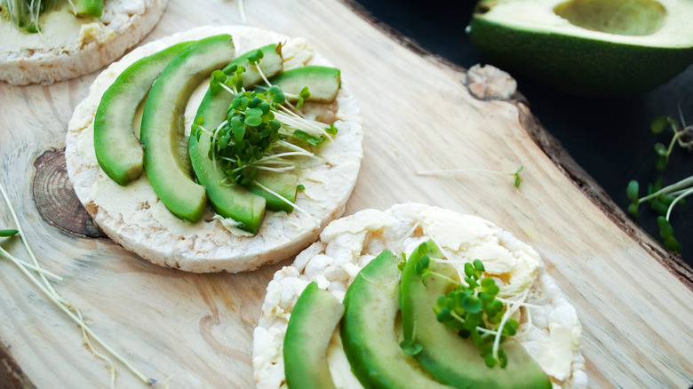 avocado toast on rice cakes