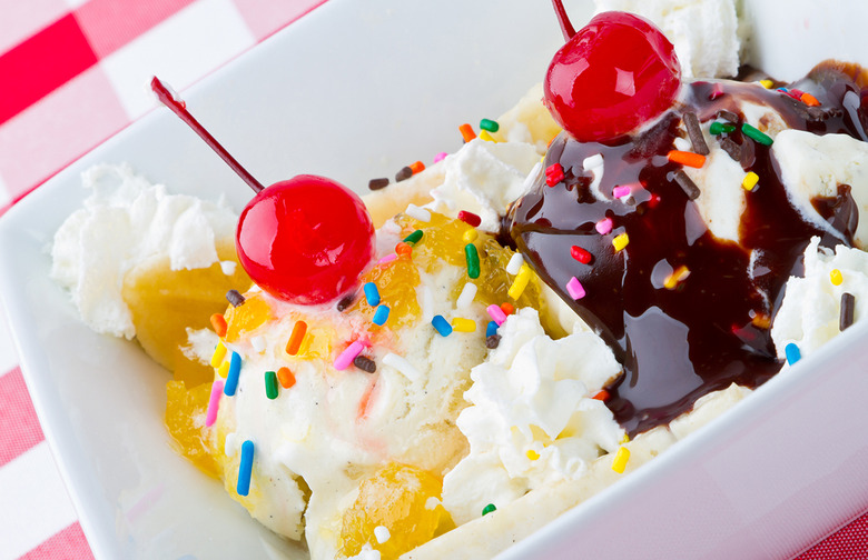 Grilled Banana Split Sundaes