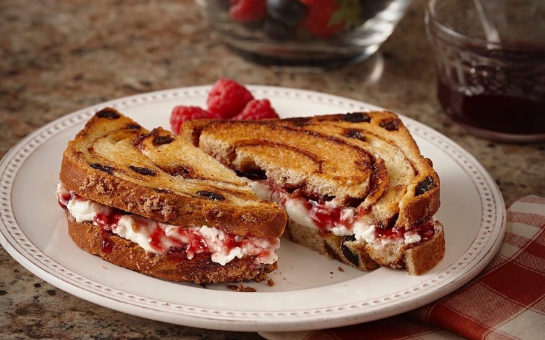 Cinnamon Raisin Grilled Cheese