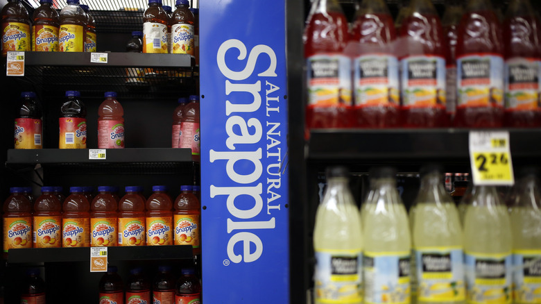 Snapple and Minute Maid on shelves