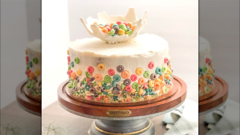 Layer cake decorated with fruity cereal