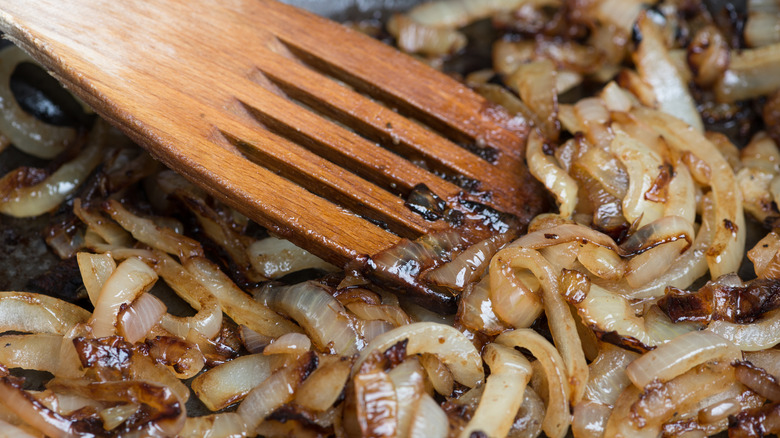 Soft caramelized onions