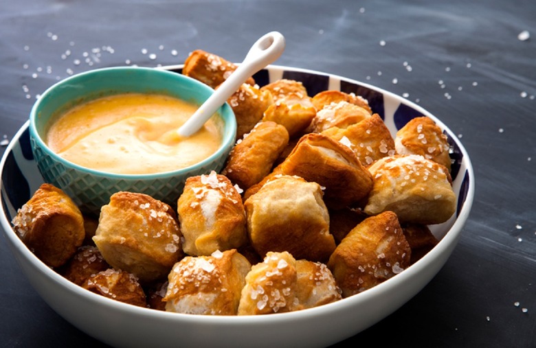 Pretzel Bites with Spicy Cheddar Dip