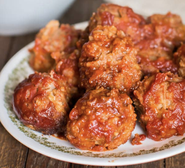 Slow Cooker Porcupine Meatballs in a Tangy Sauce