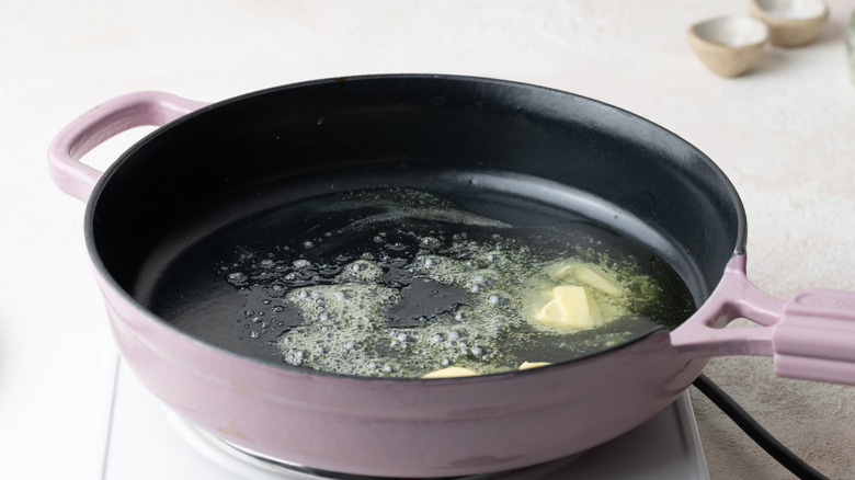 butter and oil in pan 