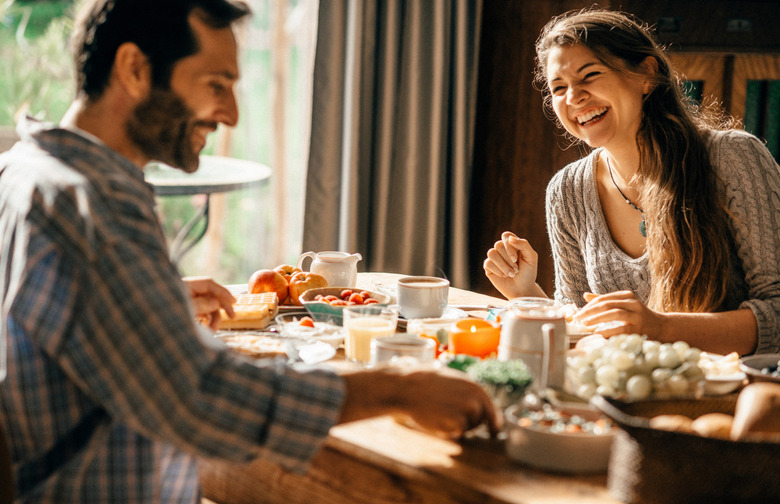 Eat Breakfast Without Distraction