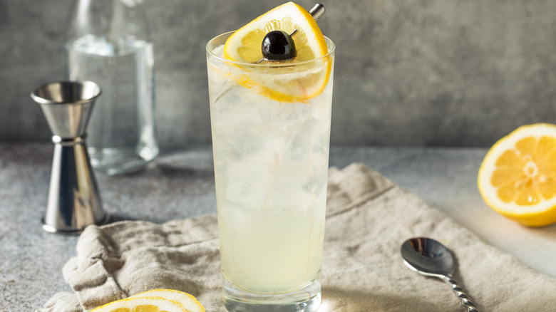 Refreshing chilled Tom Collins