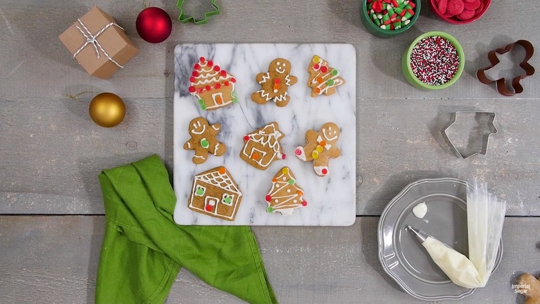 Flat Gingerbread House