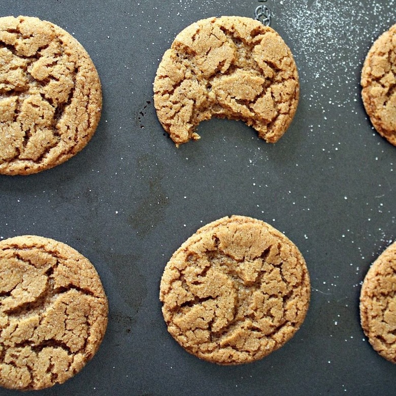 Easy Gingersnaps