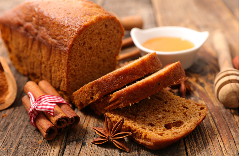 Gingerbread Cake