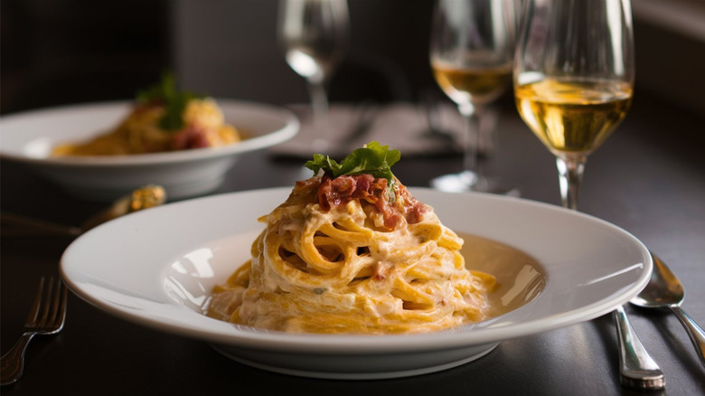 bowl of carbonara