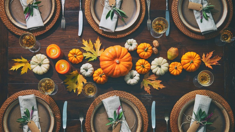 fall dinner setting