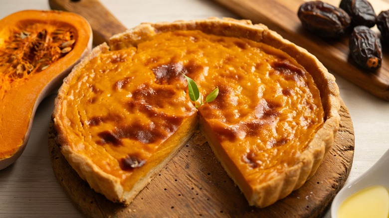 Butternut squash pie