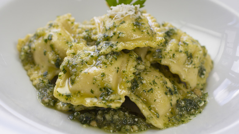 ricotta and spinach ravioli