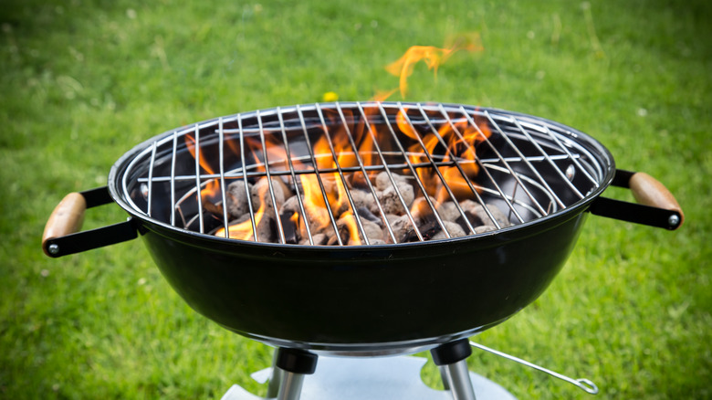 Charcoal grill