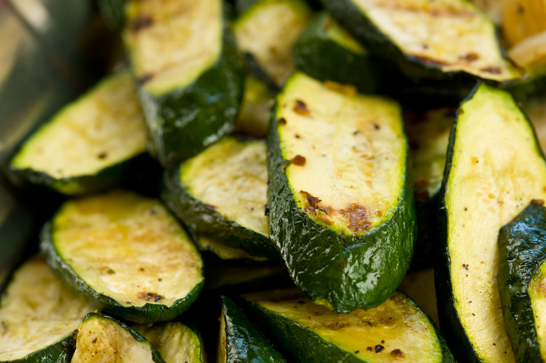 Hawaii: Grilled zucchini