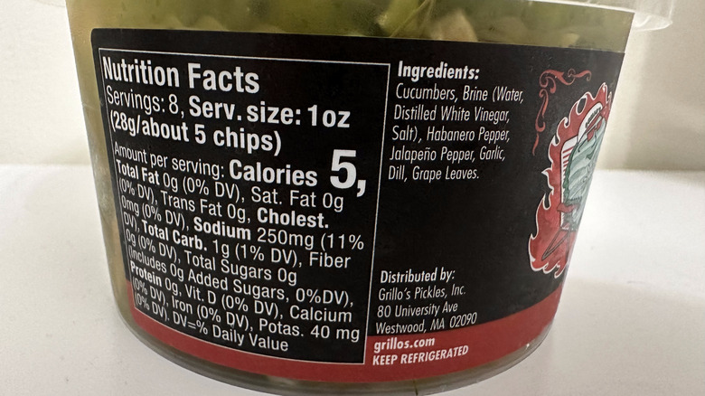 Grillo's blazing hot pickles nutrition