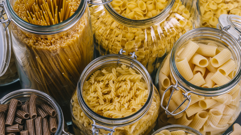 glass jars of different pastas