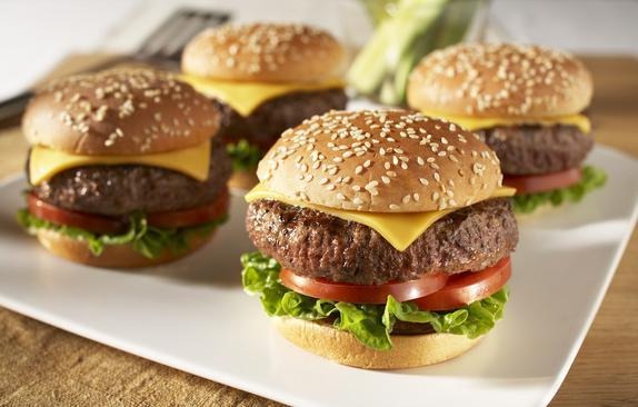 Classic Beef Cheeseburgers