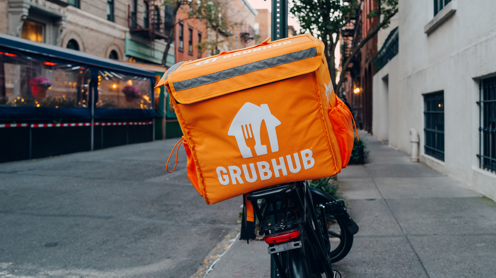 Grubhub S CEO Announces A Massive 400 Employee Layoff   L Intro 1686674736 