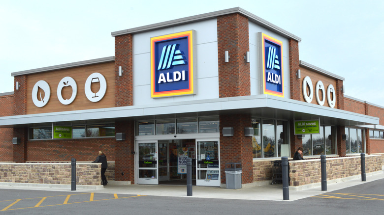 Aldi store