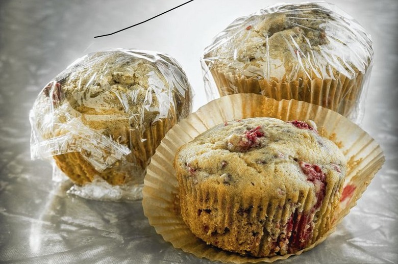 Whole-Wheat Lemon-Raspberry Muffins 