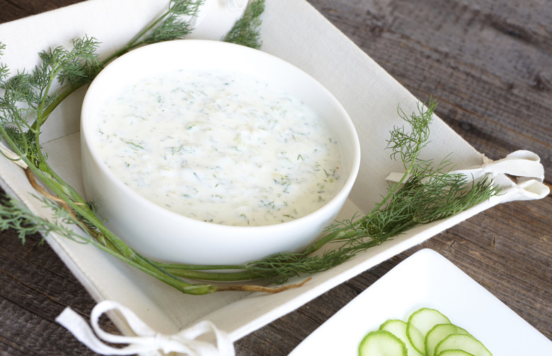 Cilantro Spice Yogurt Dip