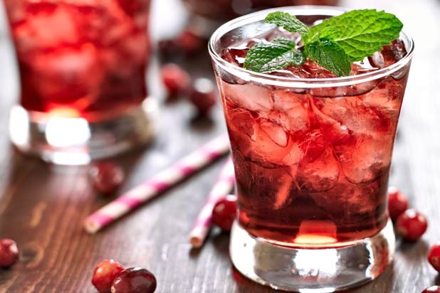 Berry-Infused Seltzer