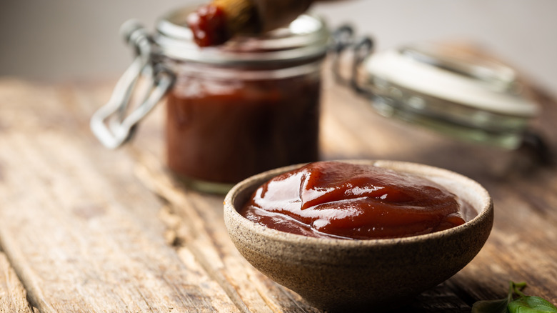 saucer filled with barbecue sauce