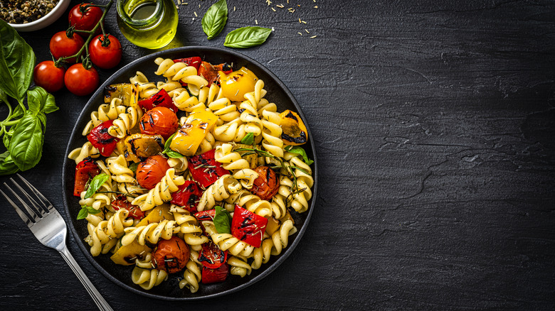 Pasta primavera in bowl