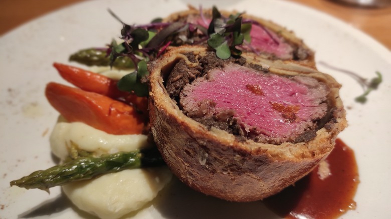 Gordon Ramsay's Beef Wellington 