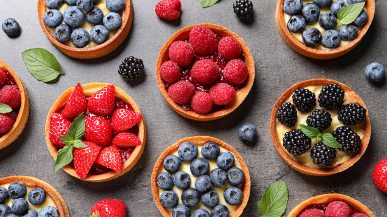 berry tarts