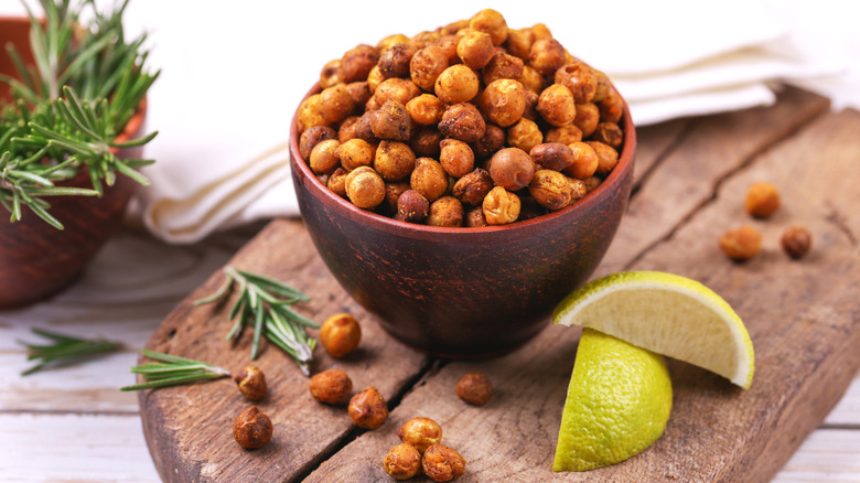 bowl of roasted chickpeas