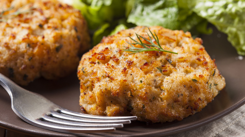 Crab cakes with a fork