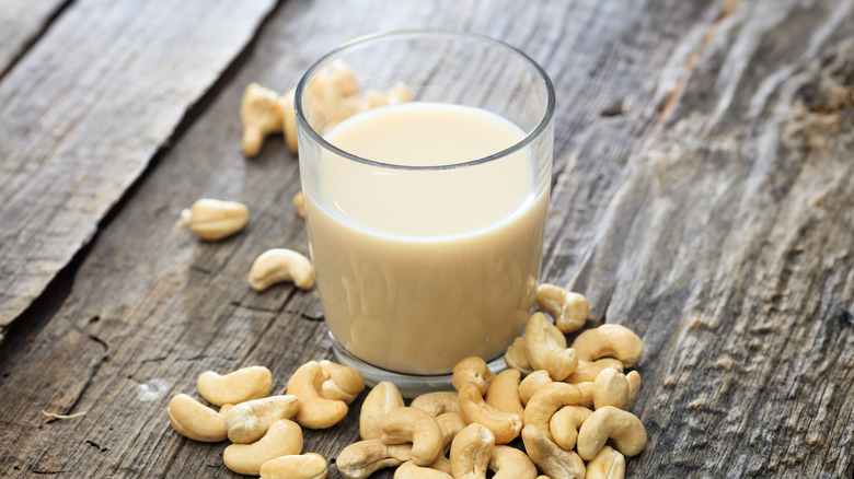 glass of cashew milk