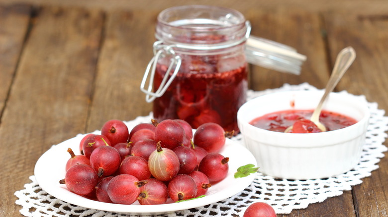 fresh and preserved gooseberries