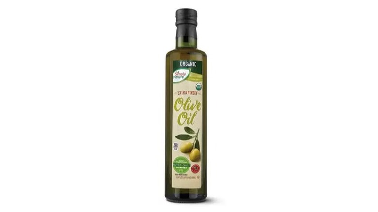 bottle of Simply Nature olive oil