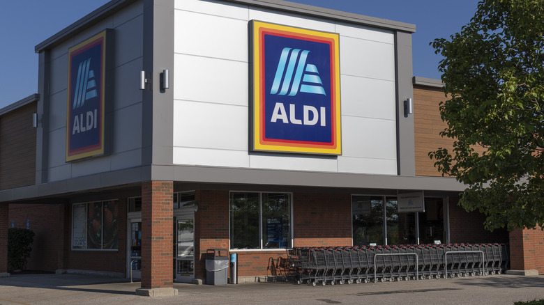 Aldi storefront