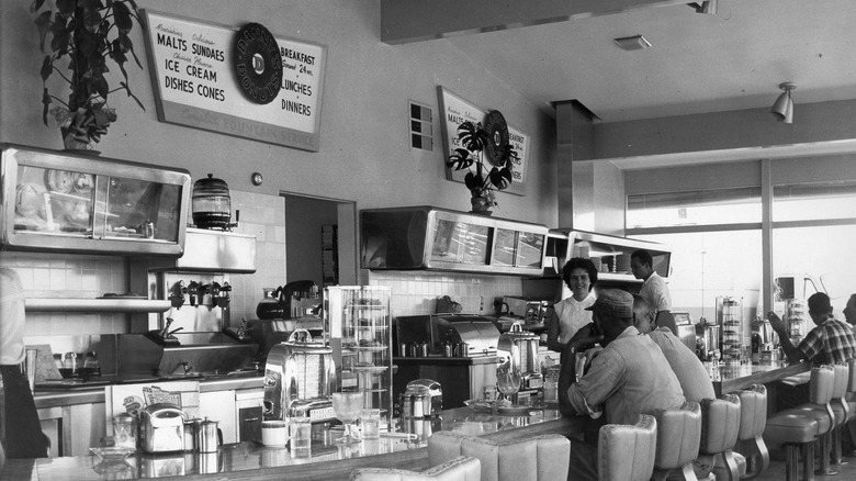 Monochrome photo of Danny's Donuts