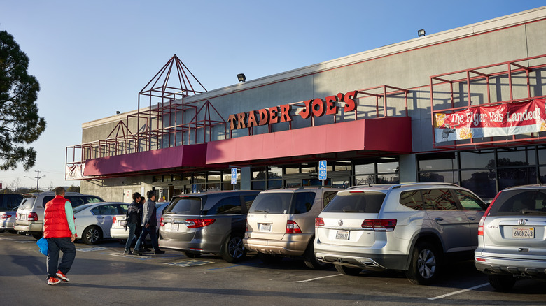 Parking lot at Trader Joe's