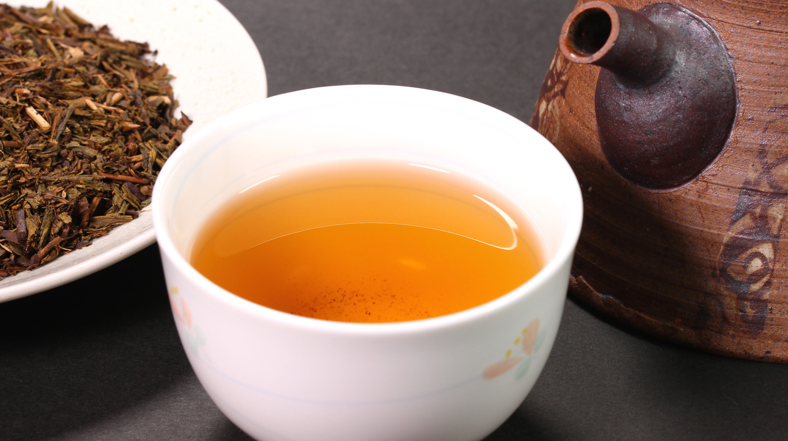 Hojicha The LowCaffeine Green Tea You've Been Missing Out On