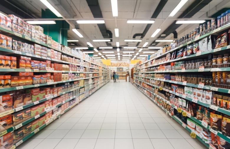 Know when your grocery store stocks its shelves