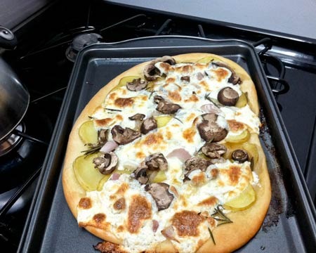 Potato Pizza with Shallots and Mushrooms